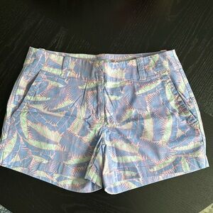 Vineyard vines island Palms everyday short 2 women NWT
